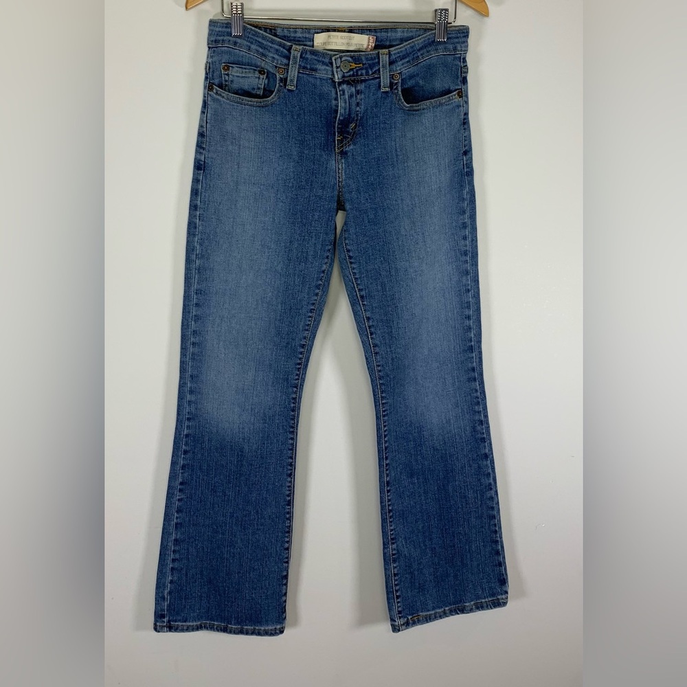 Levi’s 512 Perfectly Slimming Straight Leg Jeans‎ - Timeless Denim